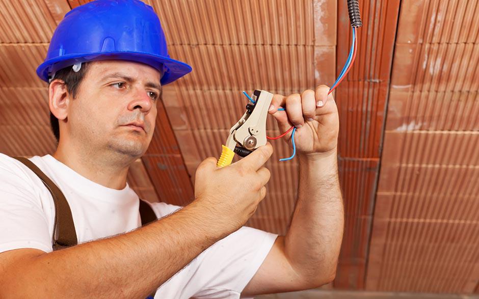 recherche électricien Buc