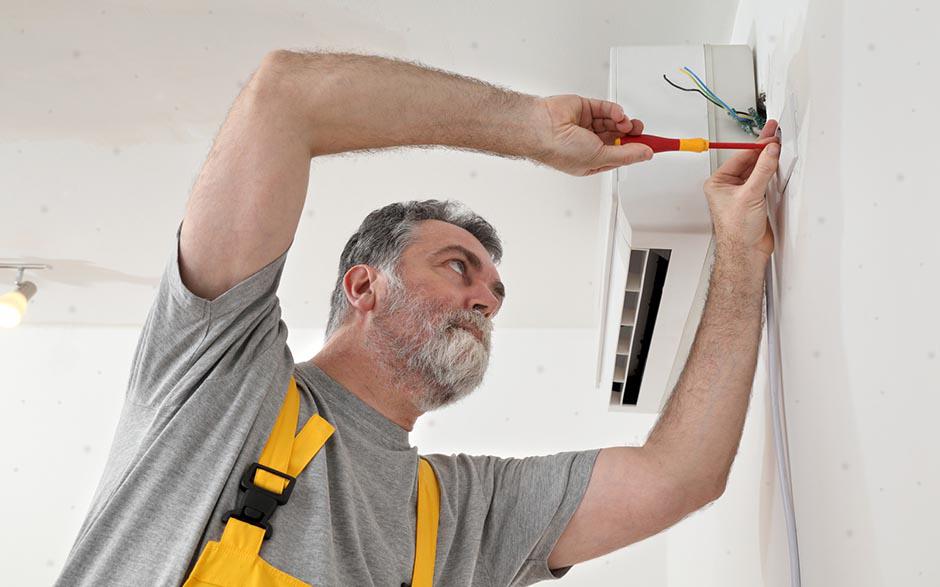 besoin d'un électricien Arpajon